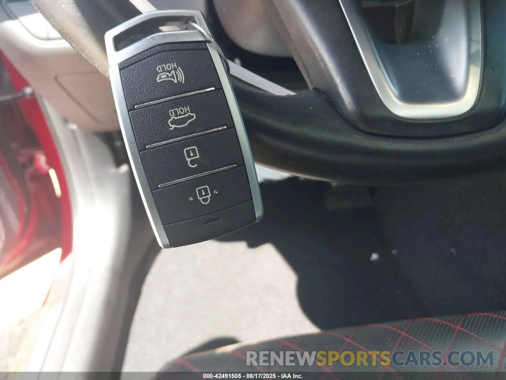11 Photograph of a damaged car KMTG34LE3KU031793 GENESIS G70 2019