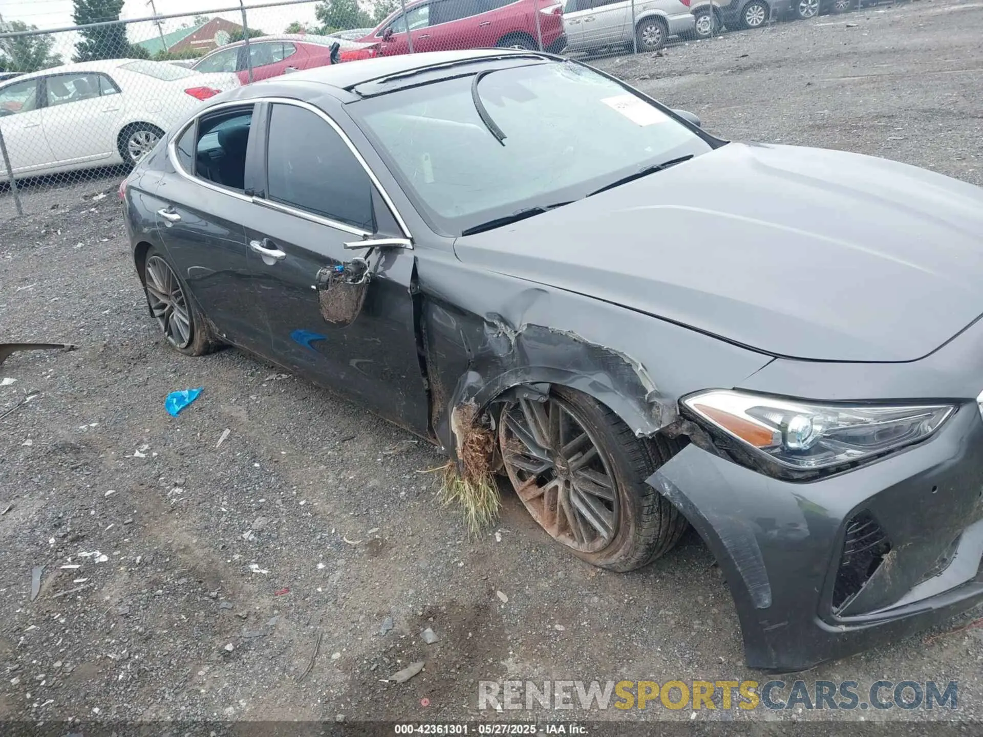6 Photograph of a damaged car KMTG34LE8KU035029 GENESIS G70 2019
