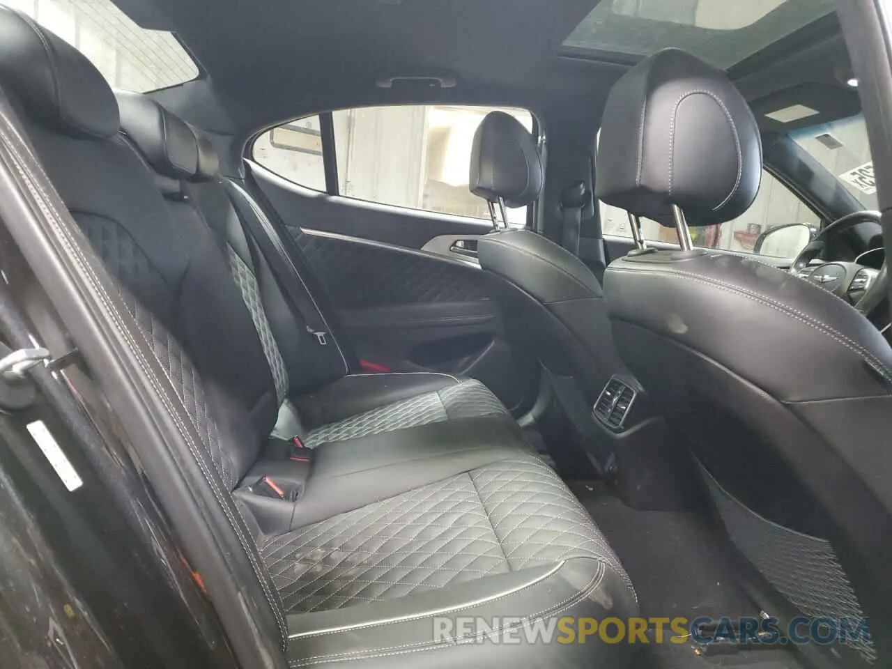 11 Photograph of a damaged car KMTG34LE9KU025478 GENESIS G70 2019