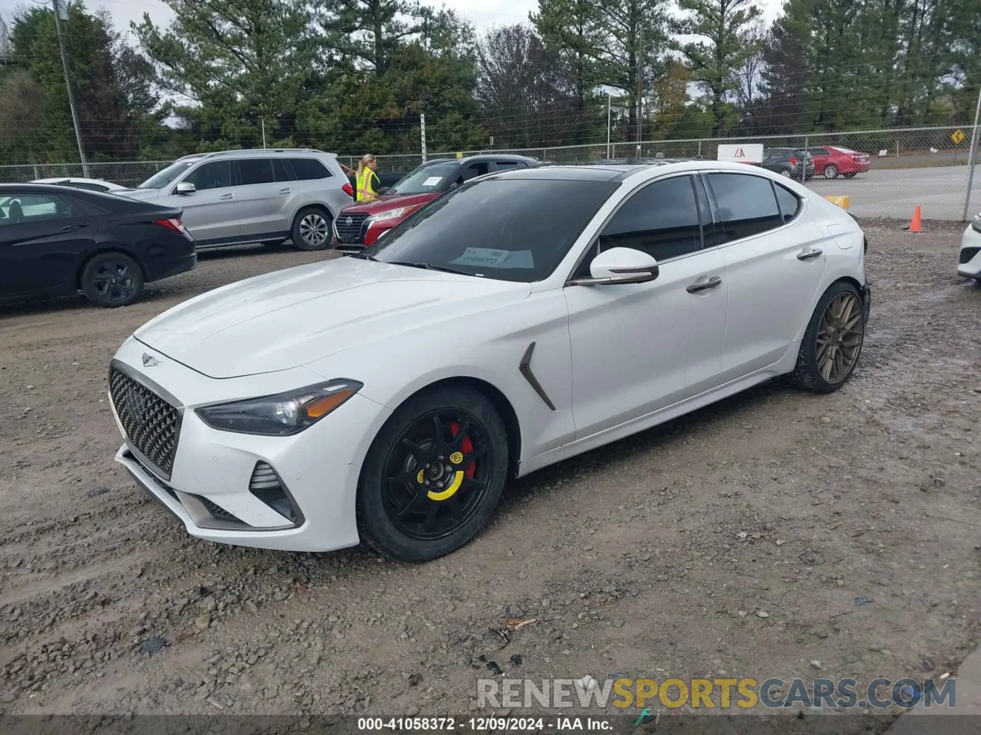 2 Photograph of a damaged car KMTG34LE9KU027098 GENESIS G70 2019