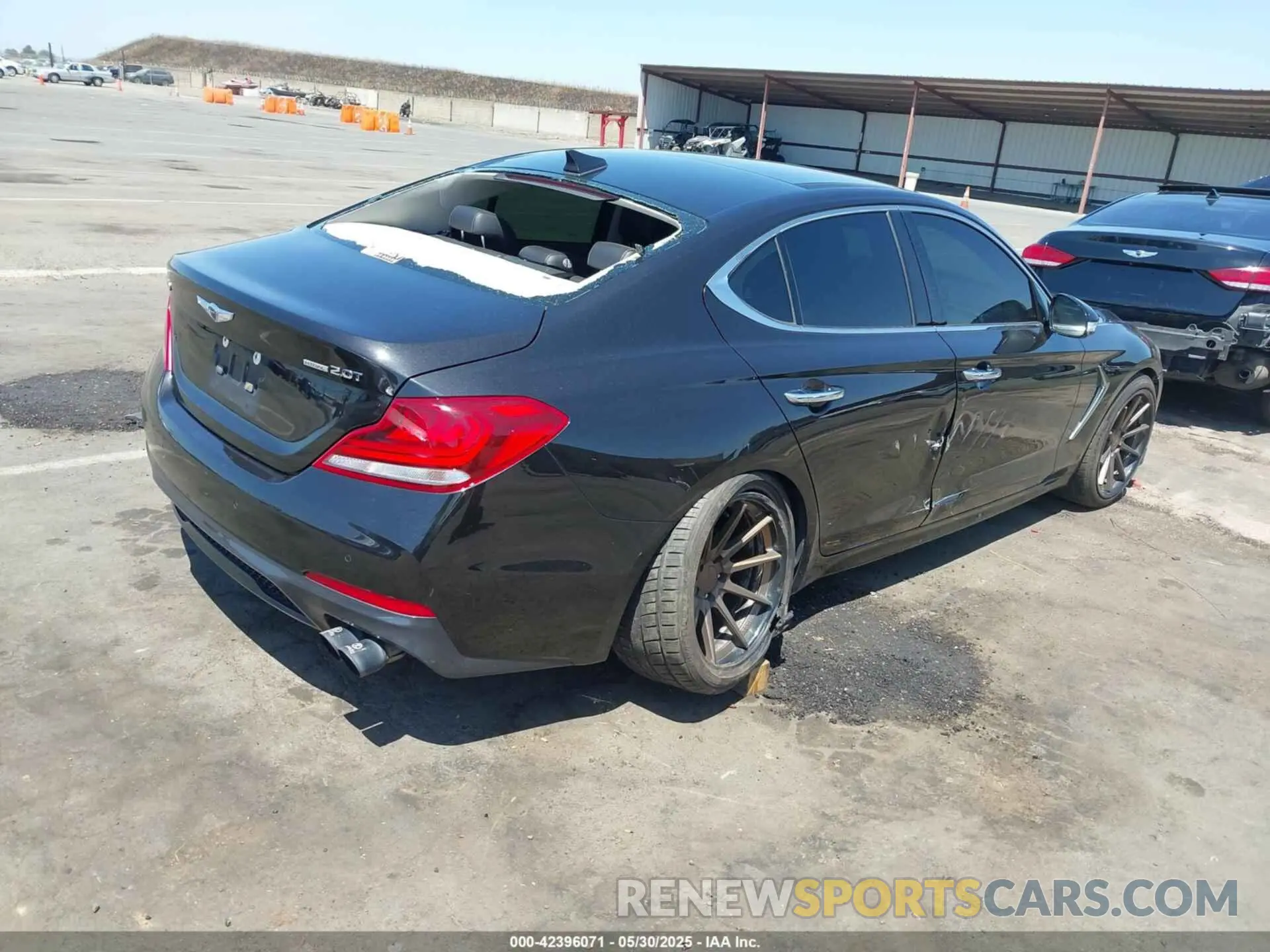 4 Photograph of a damaged car KMTG44LA1KU038168 GENESIS G70 2019