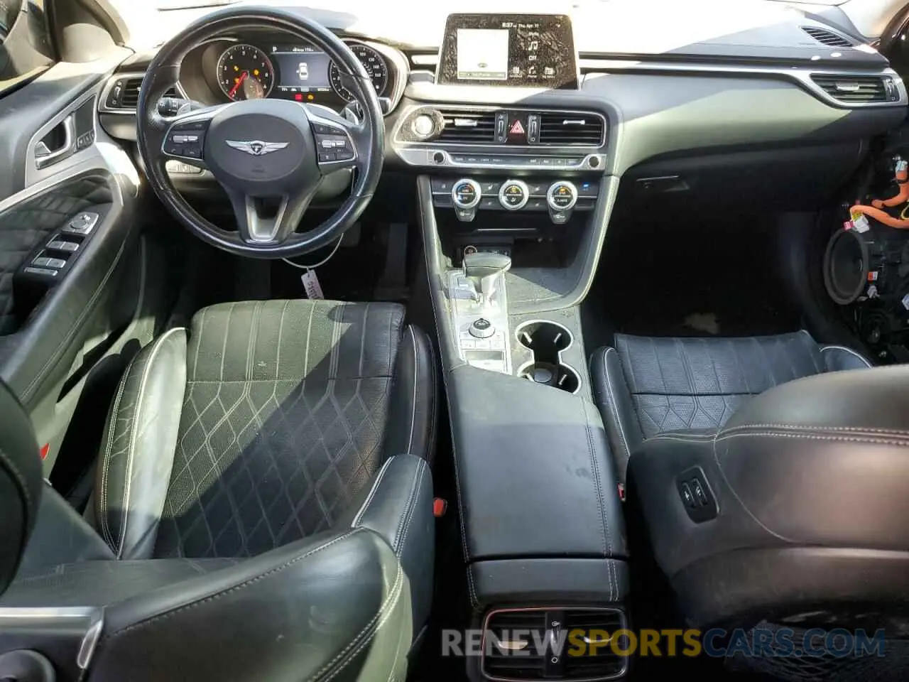 8 Photograph of a damaged car KMTG44LA5KU017839 GENESIS G70 2019