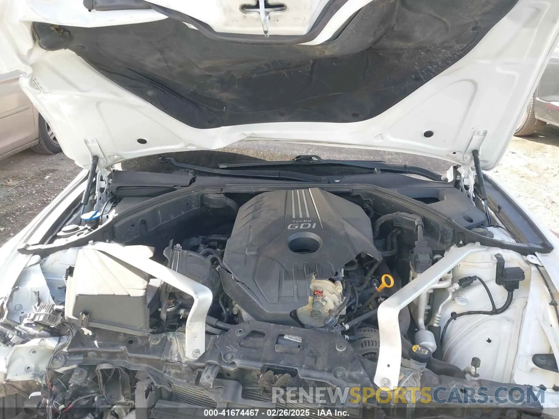 10 Photograph of a damaged car KMTG44LAXKU019182 GENESIS G70 2019