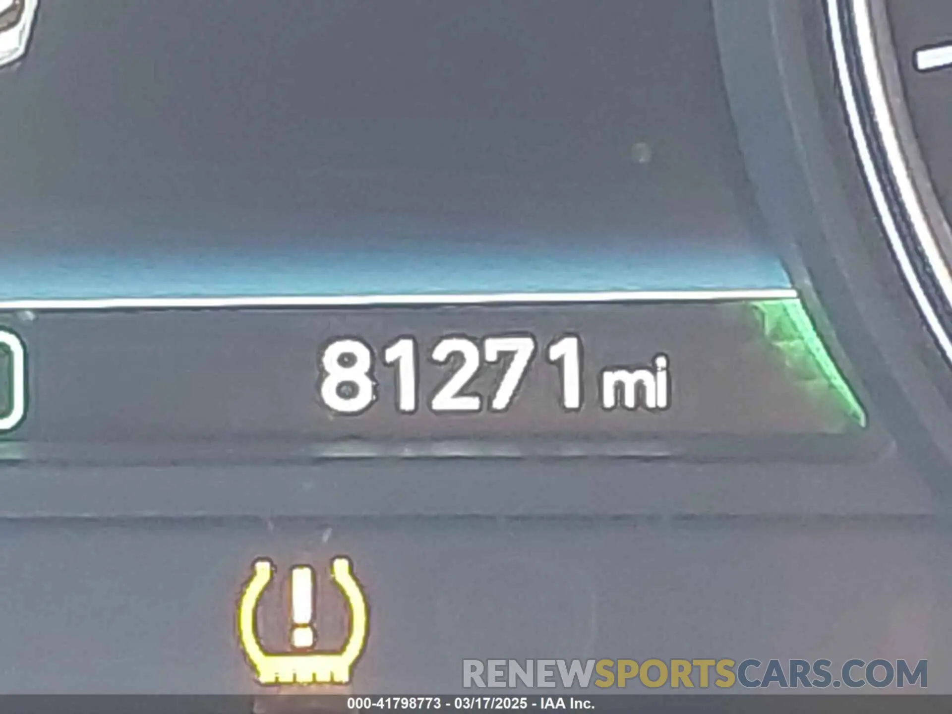 15 Photograph of a damaged car KMTG54LE7KU030592 GENESIS G70 2019
