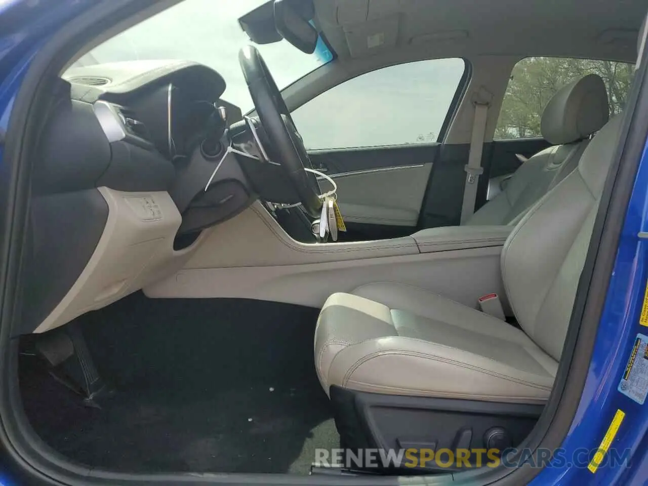 7 Photograph of a damaged car KMTG64LAXKU043847 GENESIS G70 2019