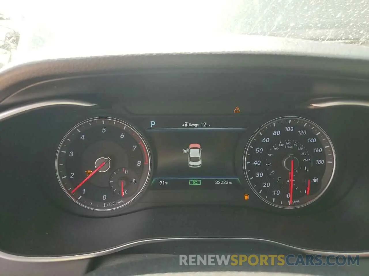 9 Photograph of a damaged car KMTG74LE1KU031151 GENESIS G70 2019