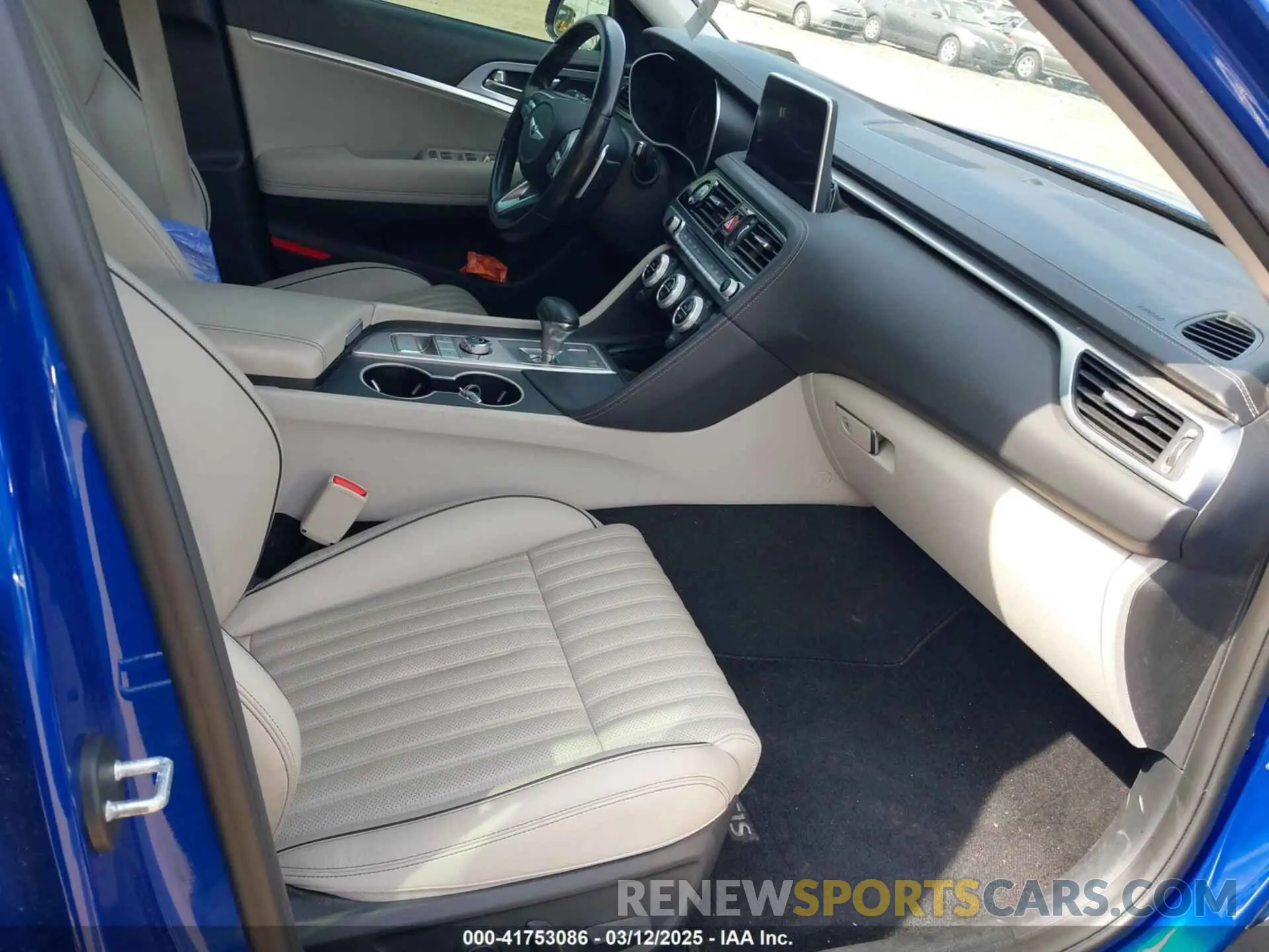 5 Photograph of a damaged car KMTG74LE2KU017341 GENESIS G70 2019