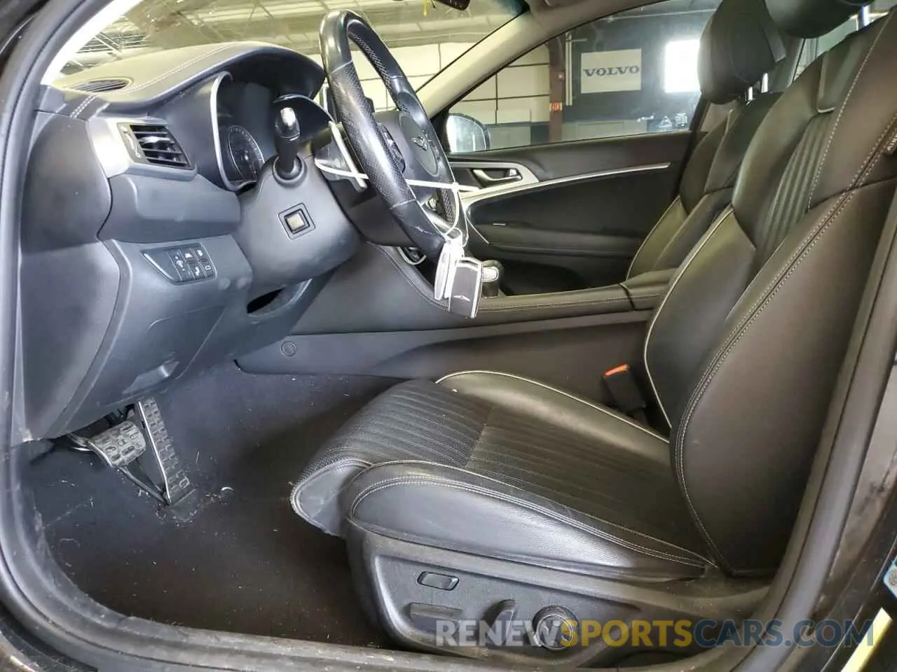 7 Photograph of a damaged car KMTG74LE6KU013986 GENESIS G70 2019