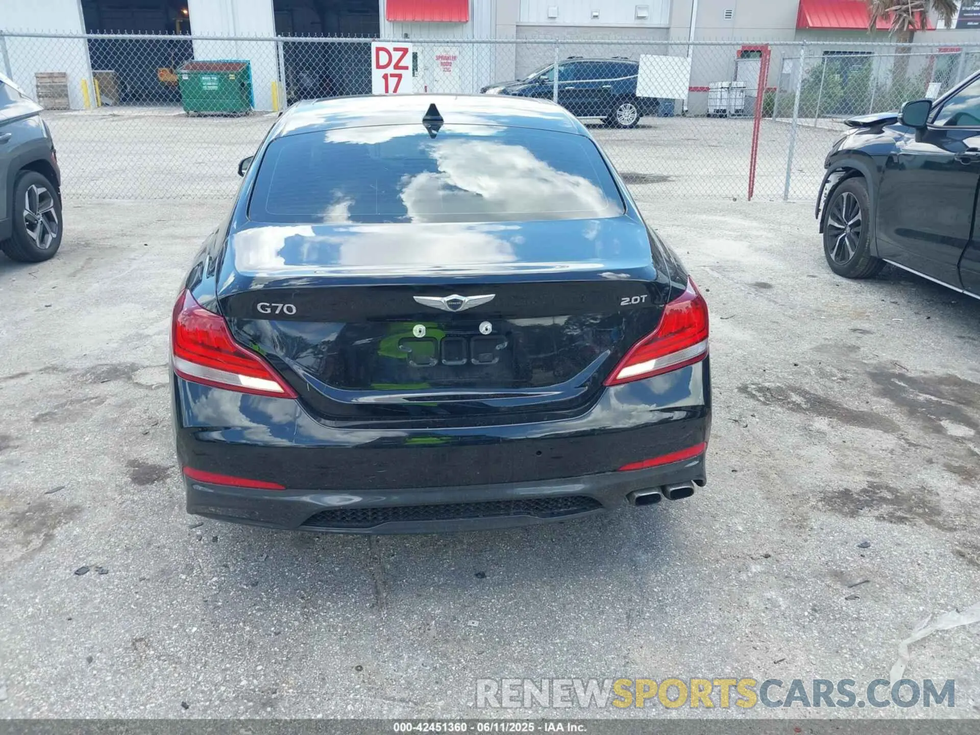 16 Photograph of a damaged car KMTG34LA9LU063789 GENESIS G70 2020