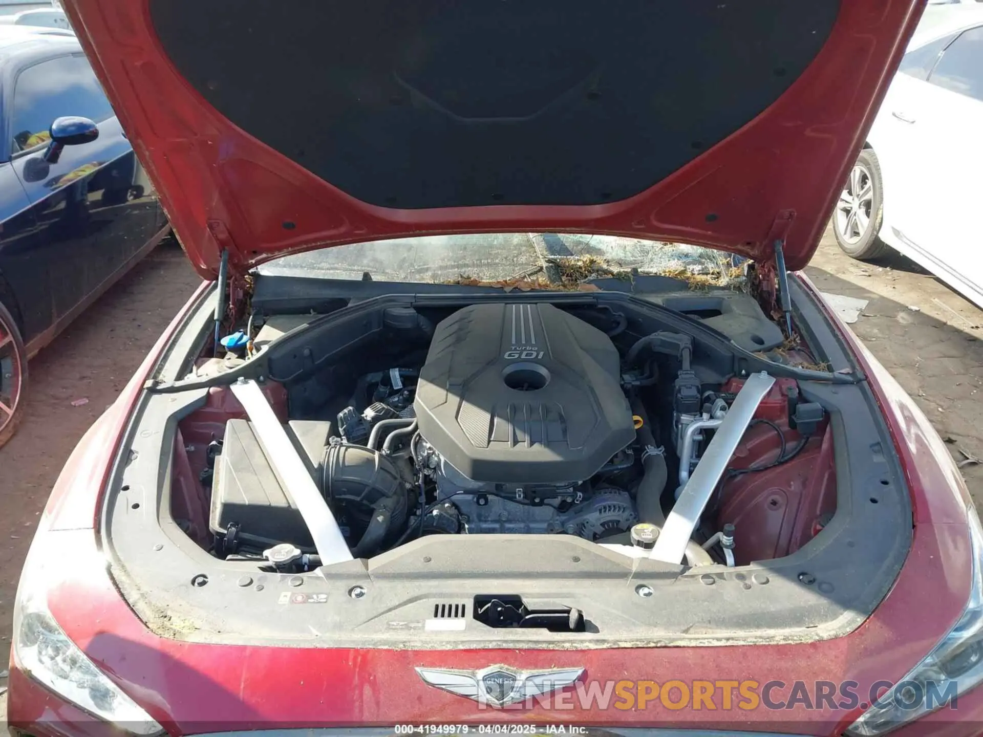 10 Photograph of a damaged car KMTG34LAXLU062859 GENESIS G70 2020