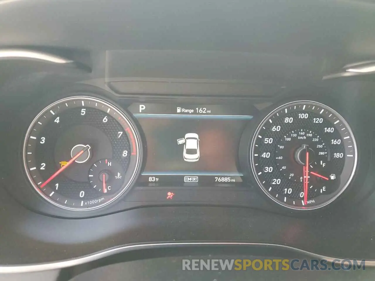 9 Photograph of a damaged car KMTG34LE7LU058061 GENESIS G70 2020