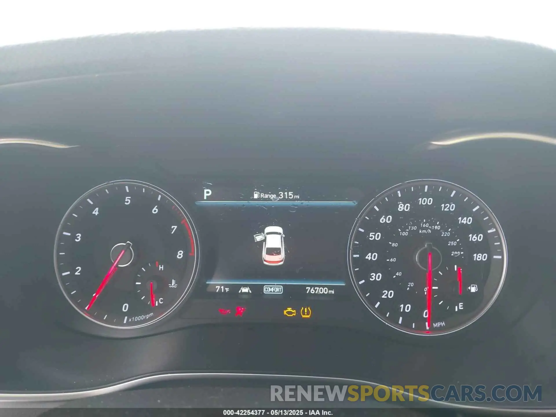 7 Photograph of a damaged car KMTG54LE6LU048583 GENESIS G70 2020