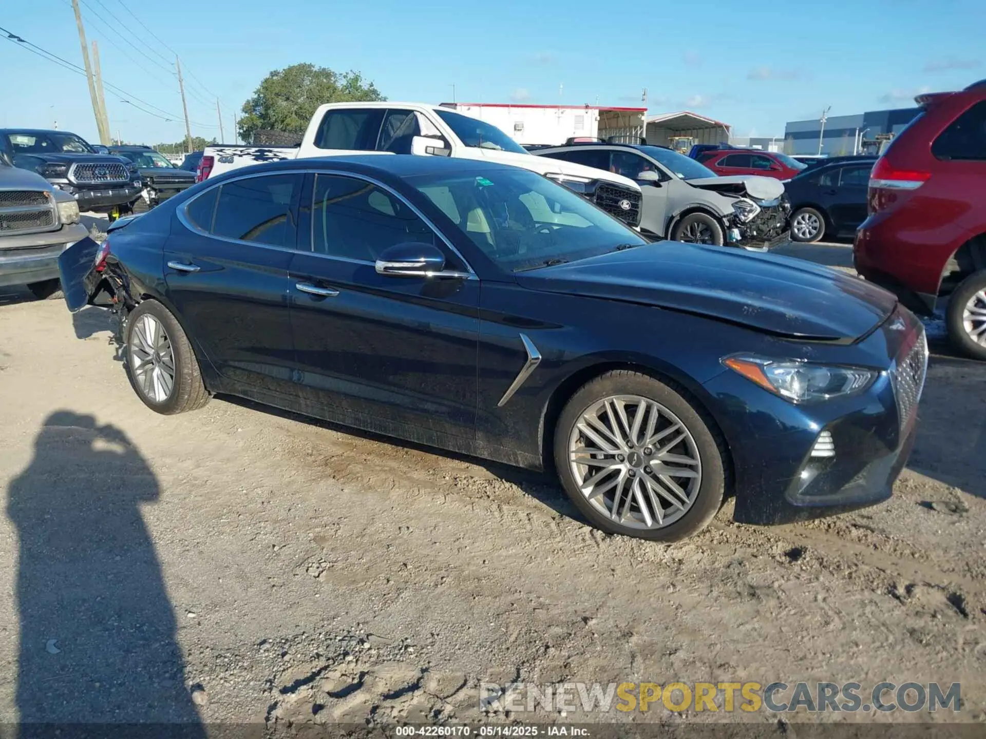 1 Photograph of a damaged car KMTG64LA1LU062420 GENESIS G70 2020
