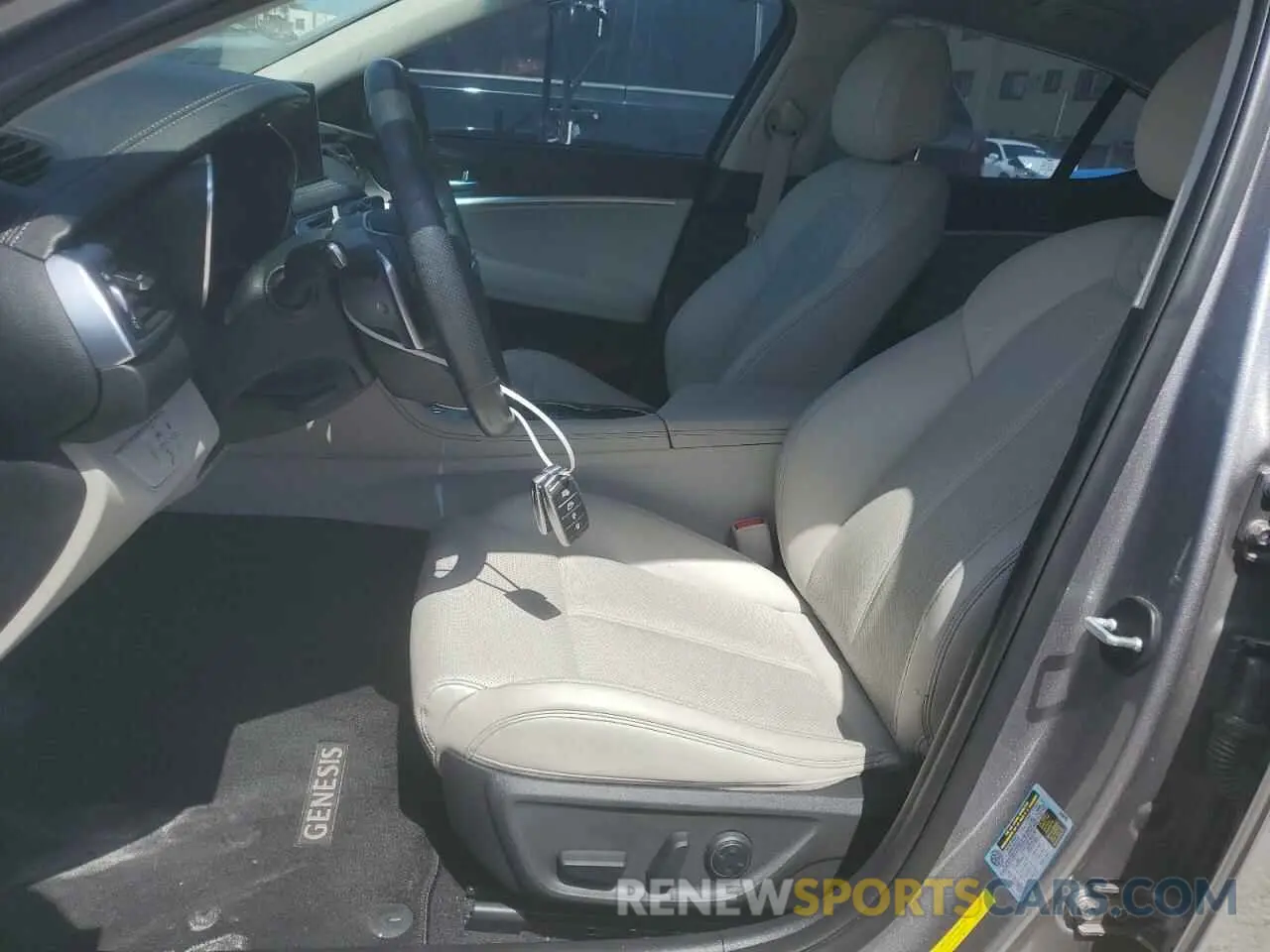 7 Photograph of a damaged car KMTG64LA2LU062426 GENESIS G70 2020
