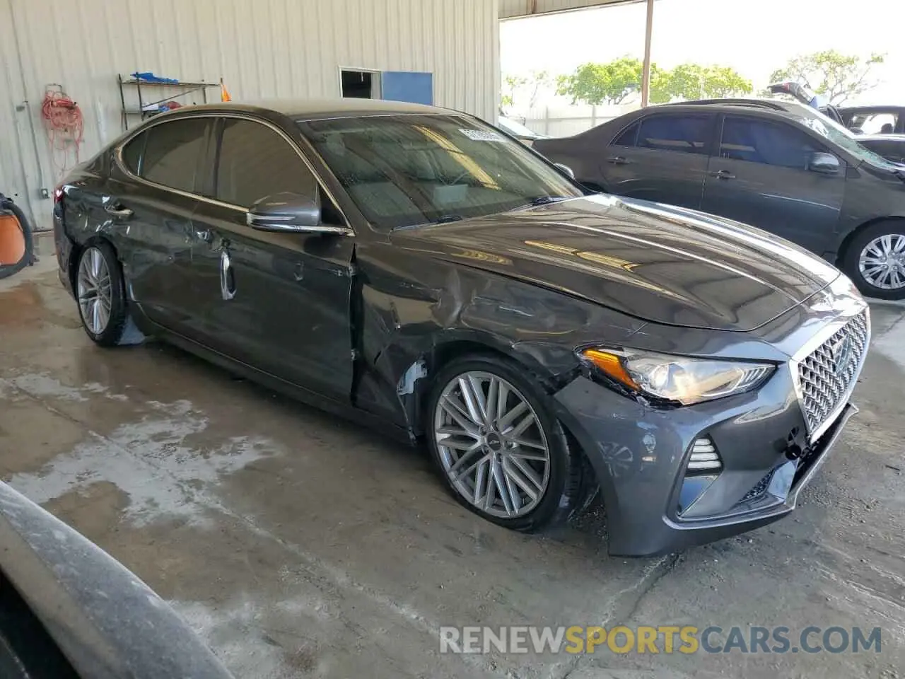 4 Photograph of a damaged car KMTG64LA5LU059925 GENESIS G70 2020