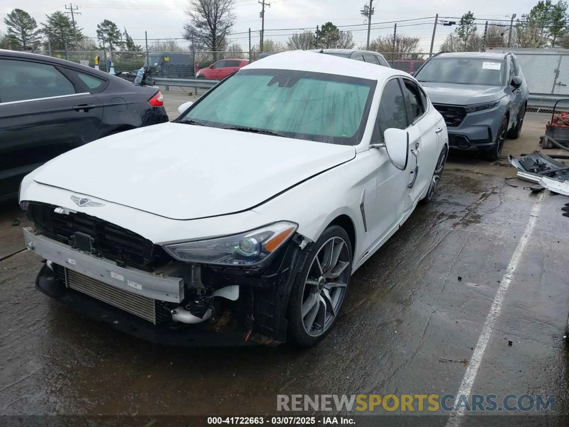 17 Photograph of a damaged car KMTG24LA0MU067346 GENESIS G70 2021