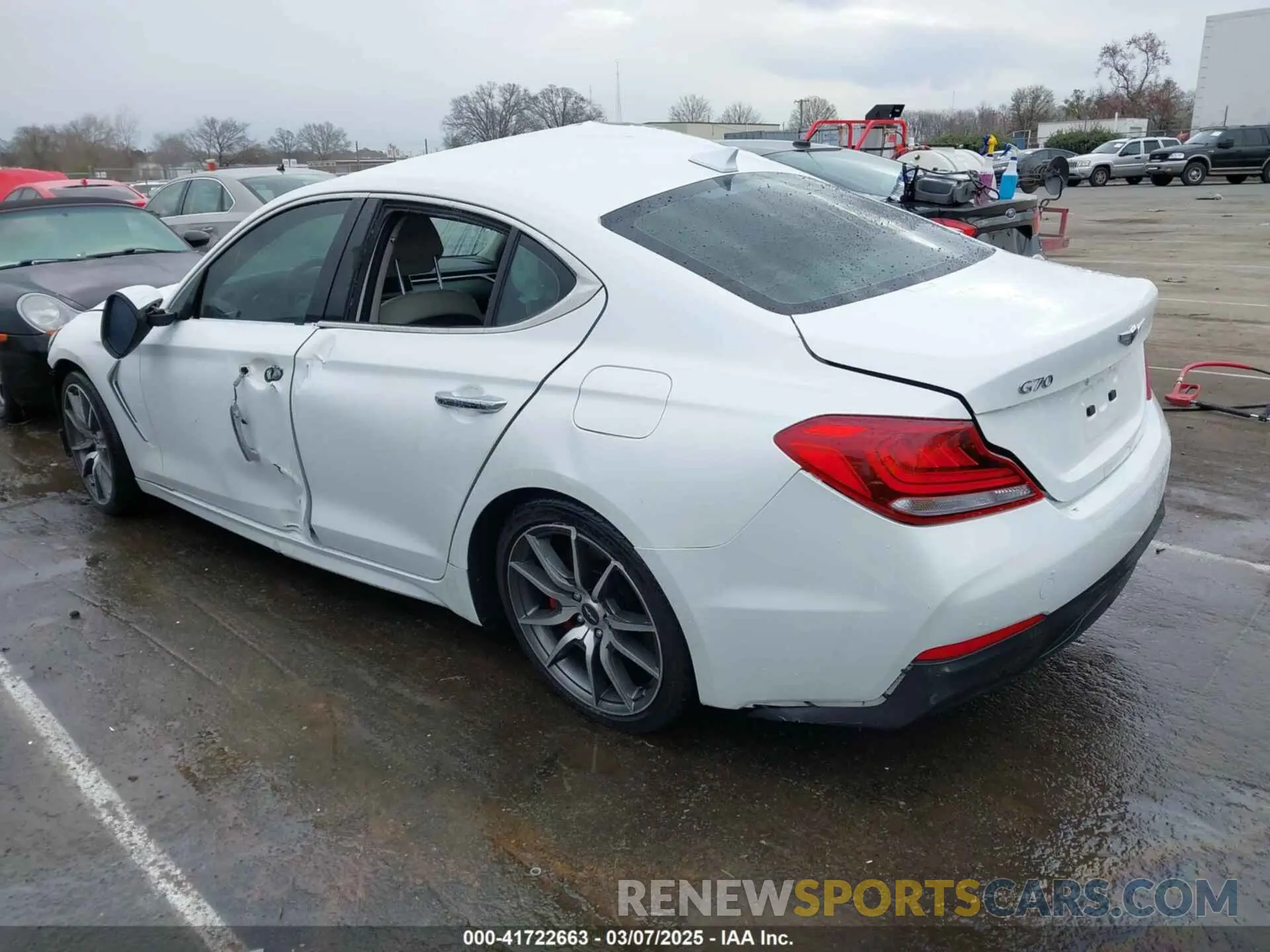 3 Photograph of a damaged car KMTG24LA0MU067346 GENESIS G70 2021