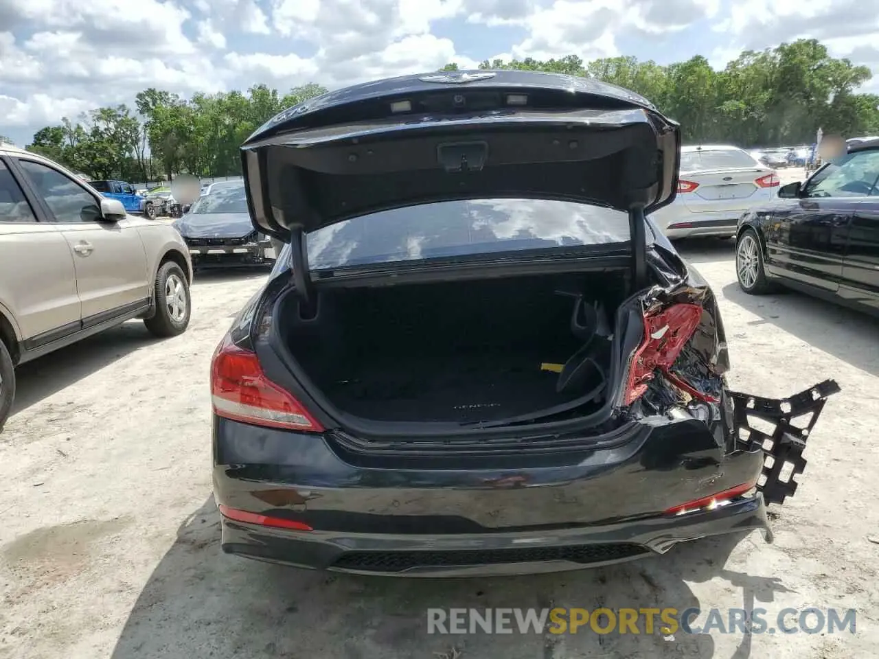 6 Photograph of a damaged car KMTG34LA0MU074200 GENESIS G70 2021