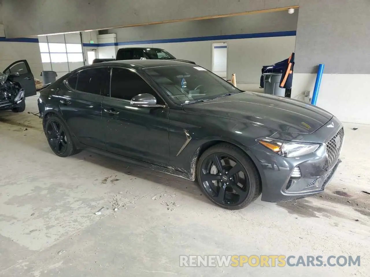 4 Photograph of a damaged car KMTG34LE4MU071979 GENESIS G70 2021