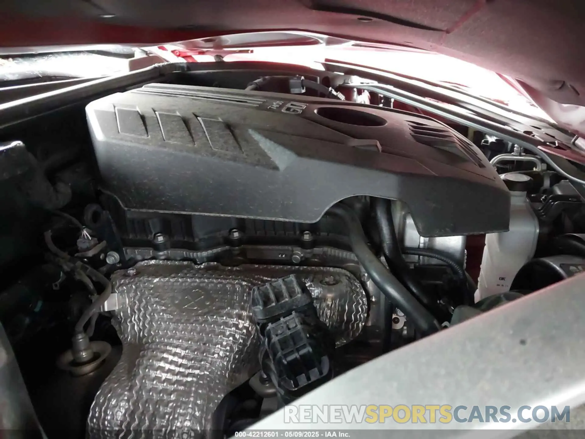 10 Photograph of a damaged car KMTG44LA0MU075456 GENESIS G70 2021