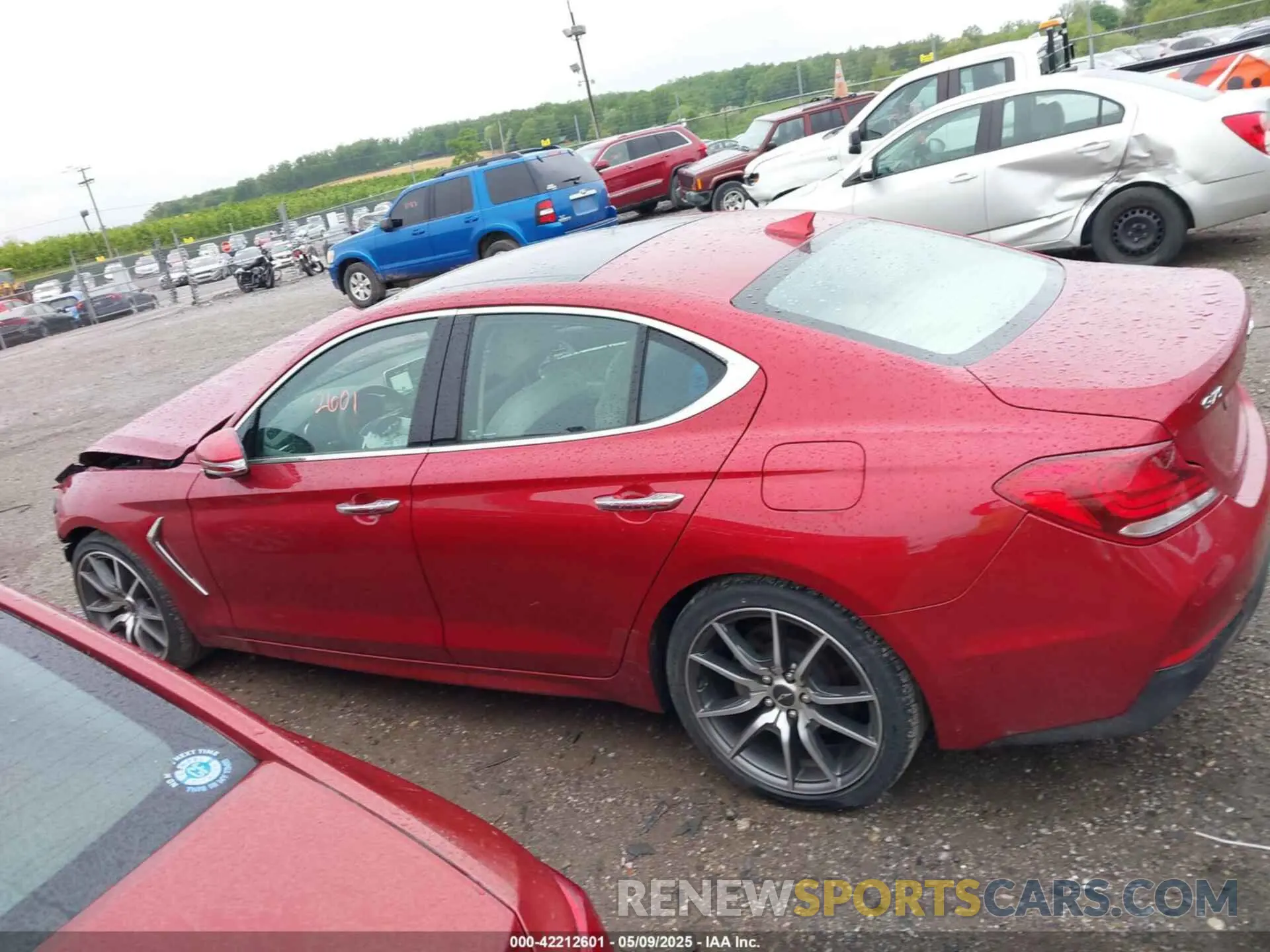 14 Photograph of a damaged car KMTG44LA0MU075456 GENESIS G70 2021