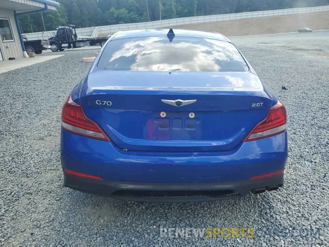 6 Photograph of a damaged car KMTG64LA1MU075945 GENESIS G70 2021