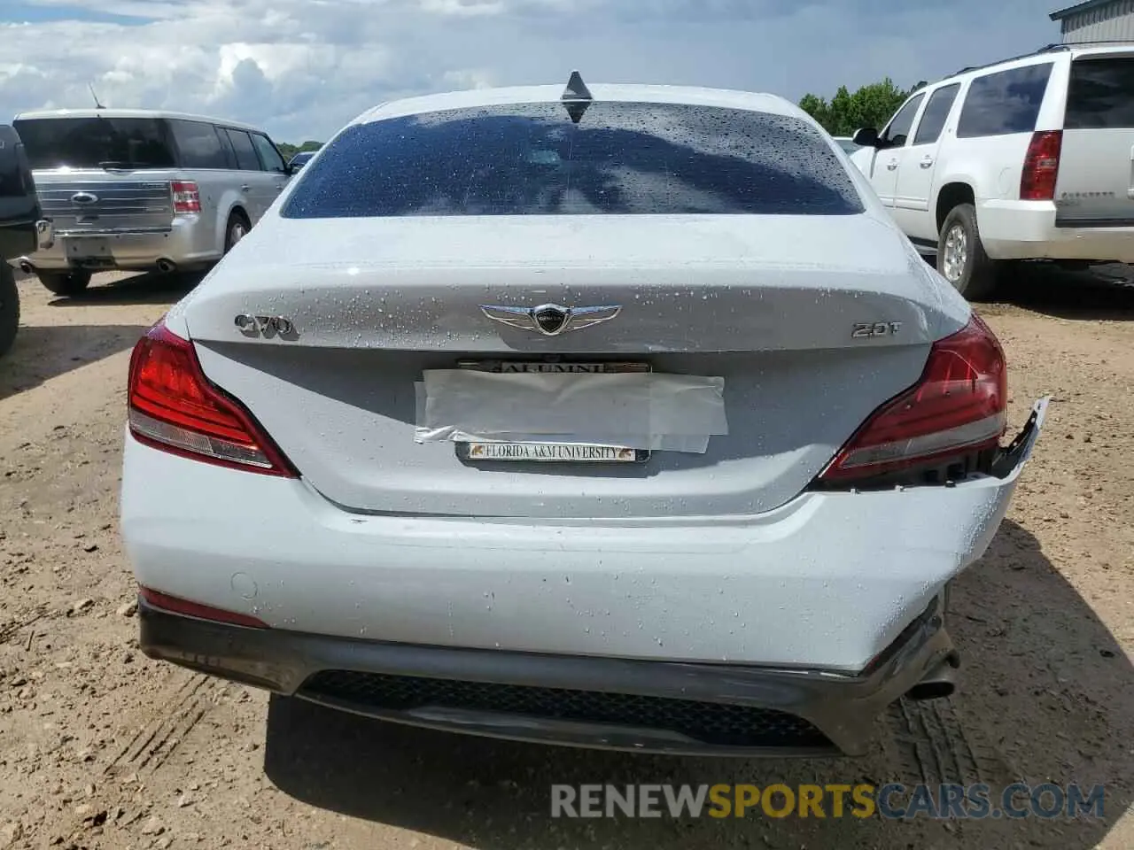 6 Photograph of a damaged car KMTG64LA6MU073480 GENESIS G70 2021