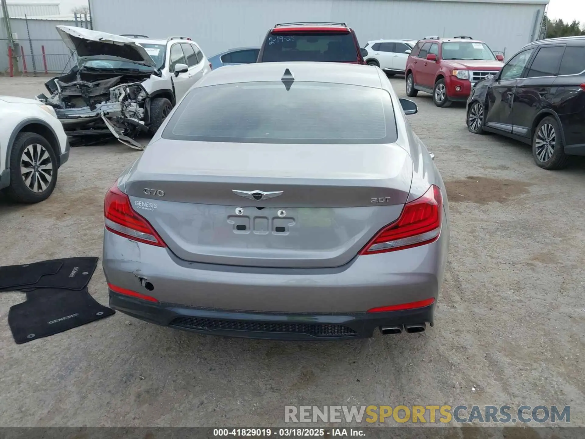 16 Photograph of a damaged car KMTG64LA9MU073635 GENESIS G70 2021