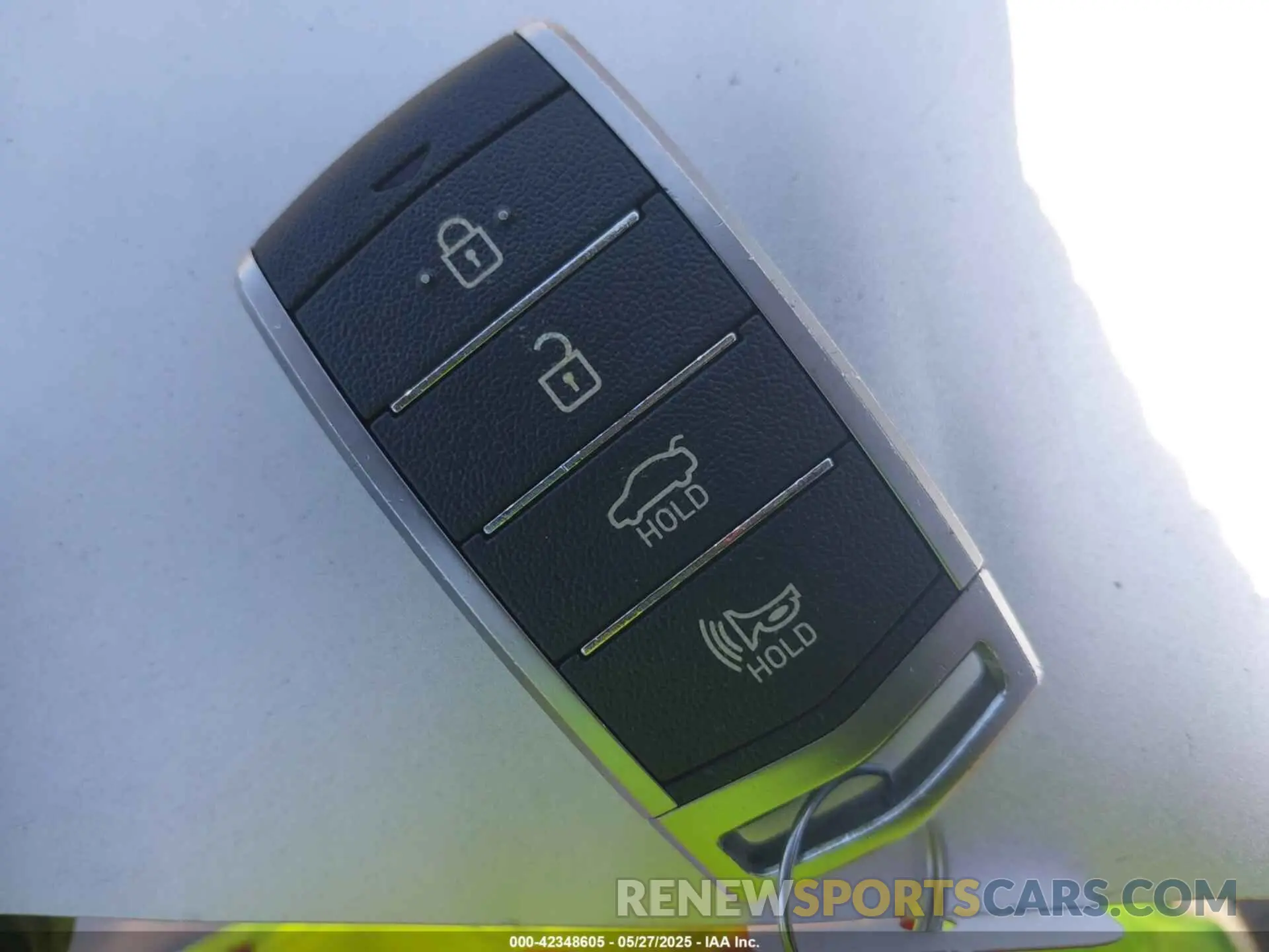 11 Photograph of a damaged car KMTG74LE0MU066394 GENESIS G70 2021