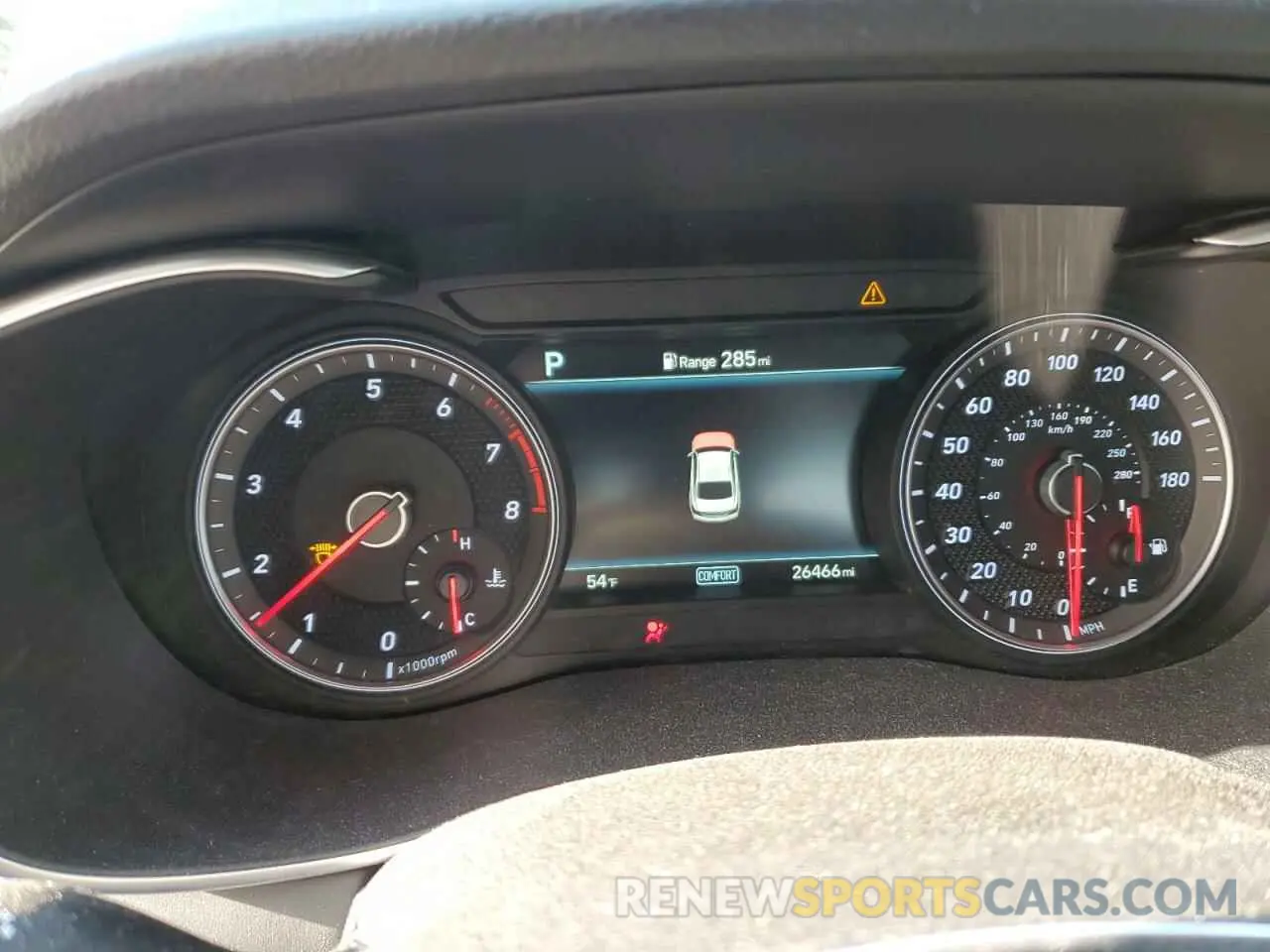9 Photograph of a damaged car KMTG74LEXMU074292 GENESIS G70 2021