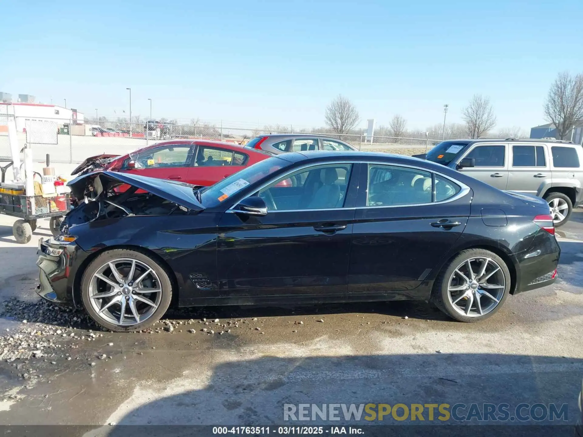 14 Photograph of a damaged car KMTG34TA0NU098580 GENESIS G70 2022