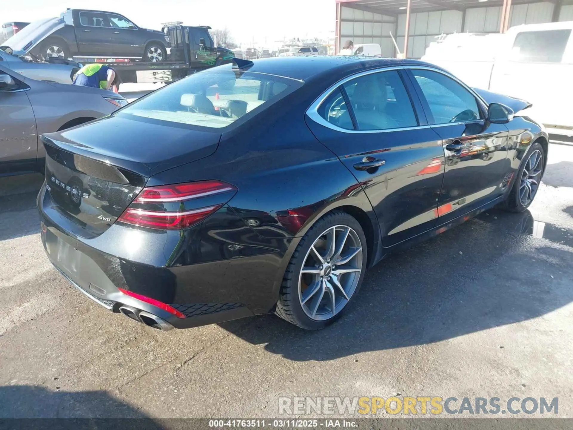4 Photograph of a damaged car KMTG34TA0NU098580 GENESIS G70 2022
