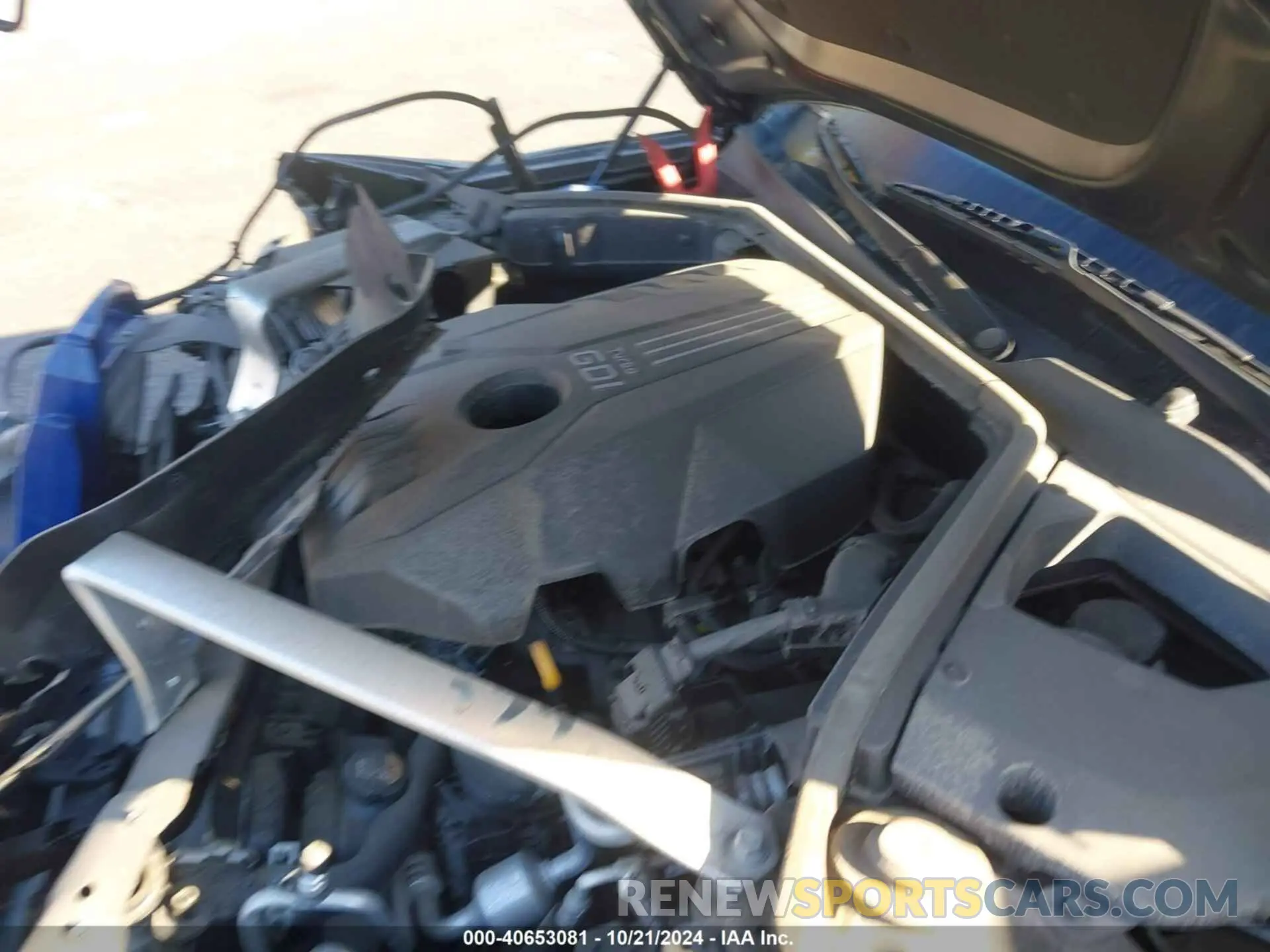 10 Photograph of a damaged car KMTG34TA1NU092657 GENESIS G70 2022