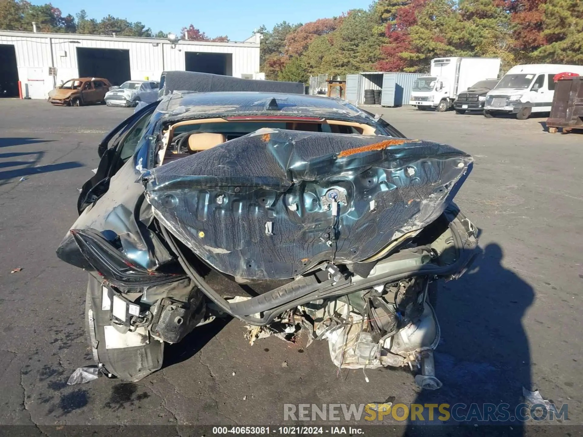 15 Photograph of a damaged car KMTG34TA1NU092657 GENESIS G70 2022