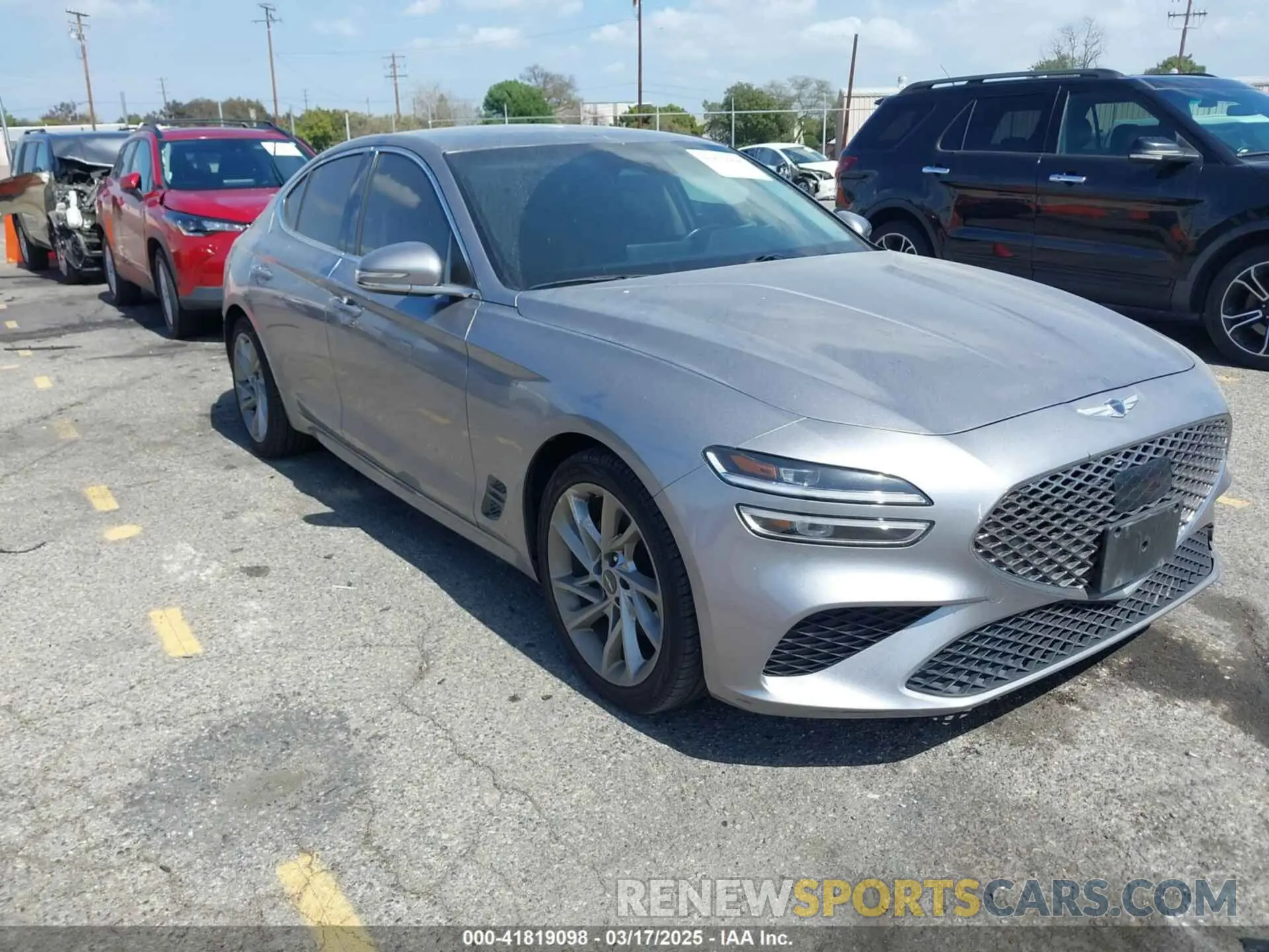 1 Photograph of a damaged car KMTG34TA1NU092710 GENESIS G70 2022