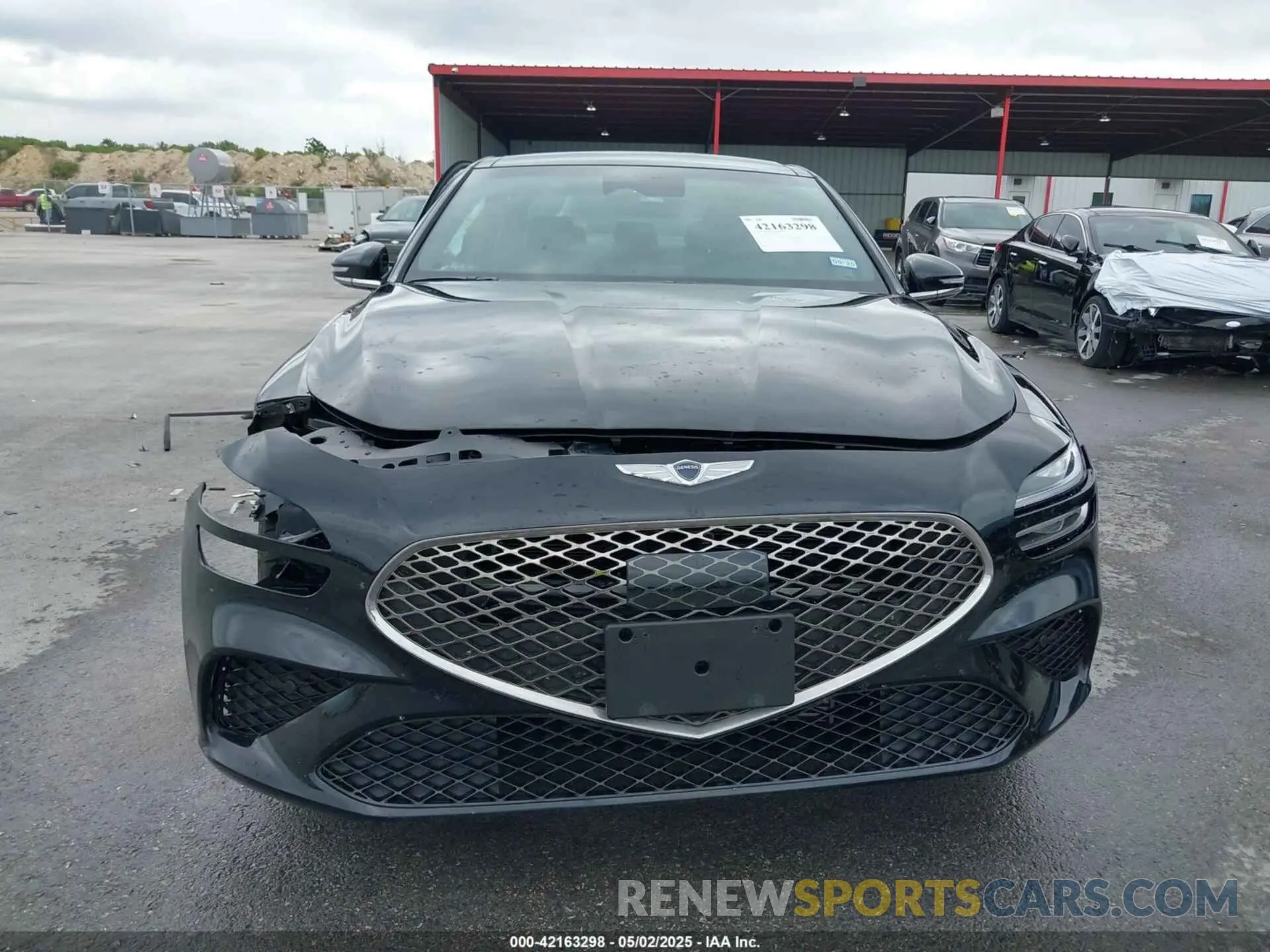 19 Photograph of a damaged car KMTG34TA2NU103715 GENESIS G70 2022