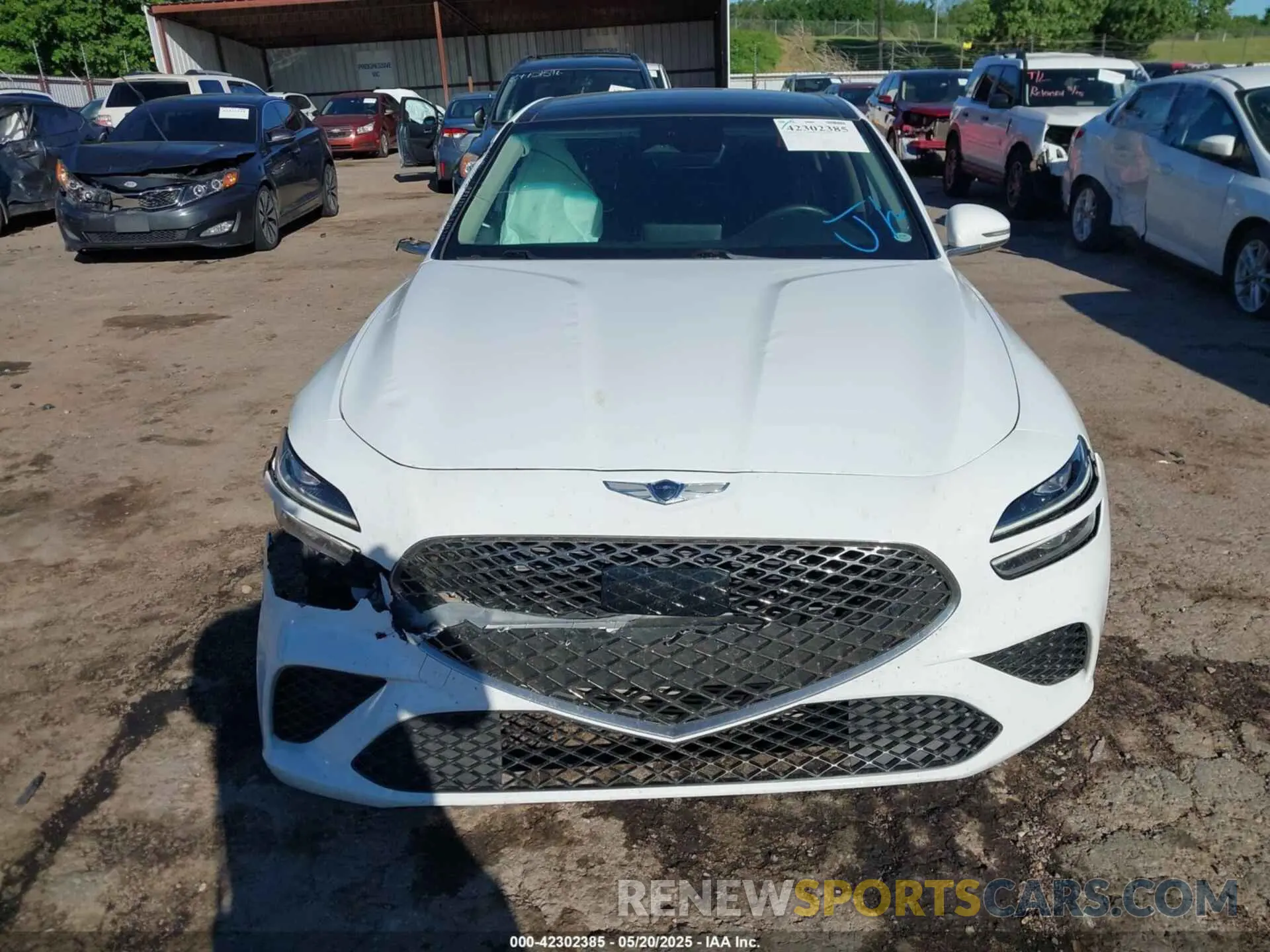 13 Photograph of a damaged car KMTG34TA2NU103990 GENESIS G70 2022