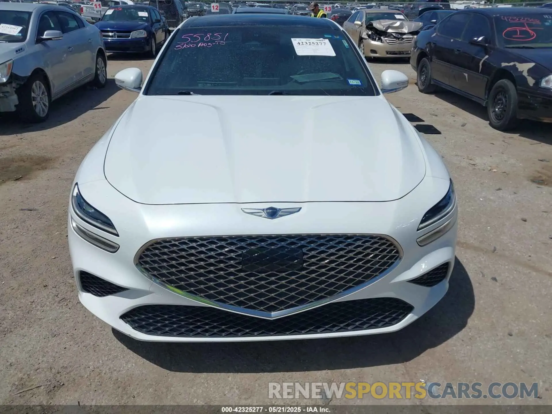 12 Photograph of a damaged car KMTG34TA5NU103935 GENESIS G70 2022