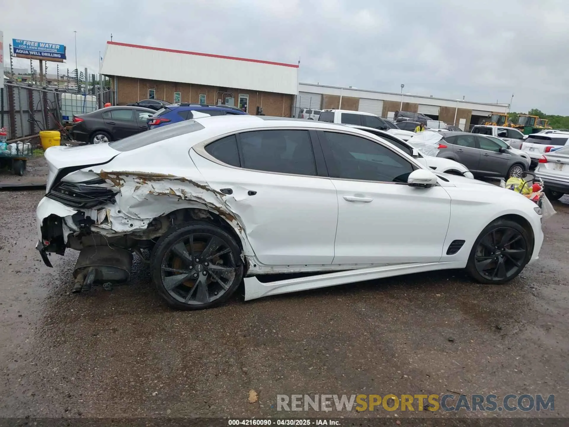 13 Photograph of a damaged car KMTG54TE1NU095944 GENESIS G70 2022