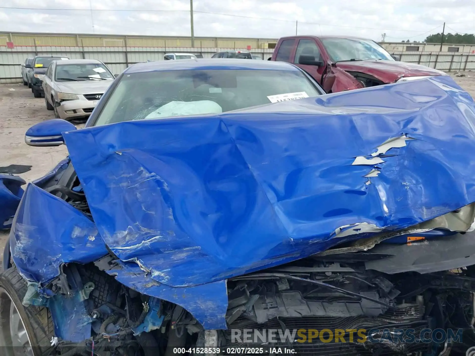13 Photograph of a damaged car KMTG54TE4NU094769 GENESIS G70 2022