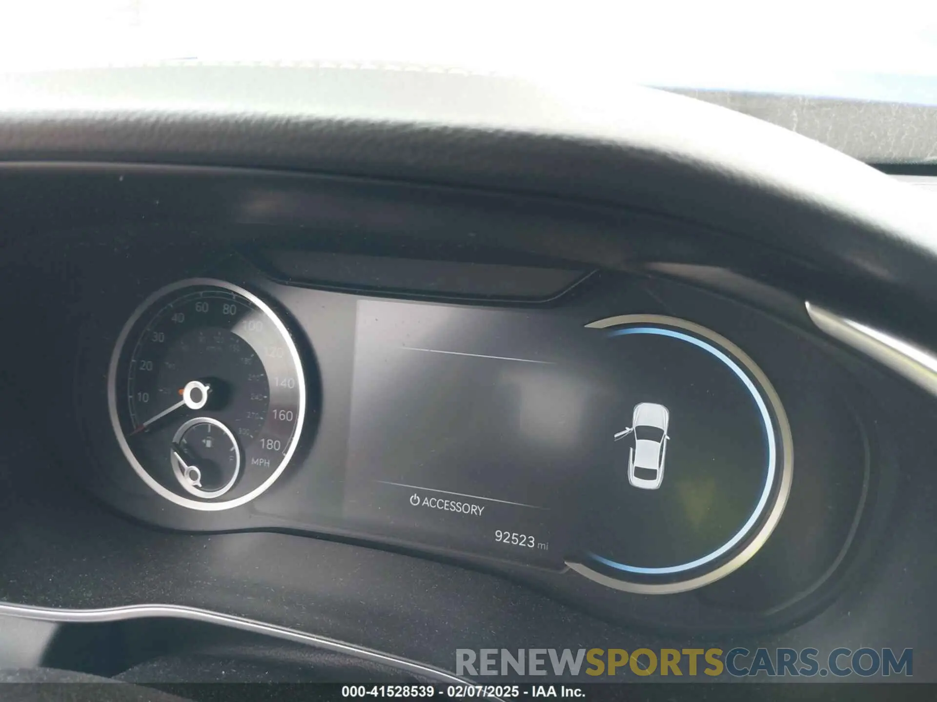 7 Photograph of a damaged car KMTG54TE4NU094769 GENESIS G70 2022