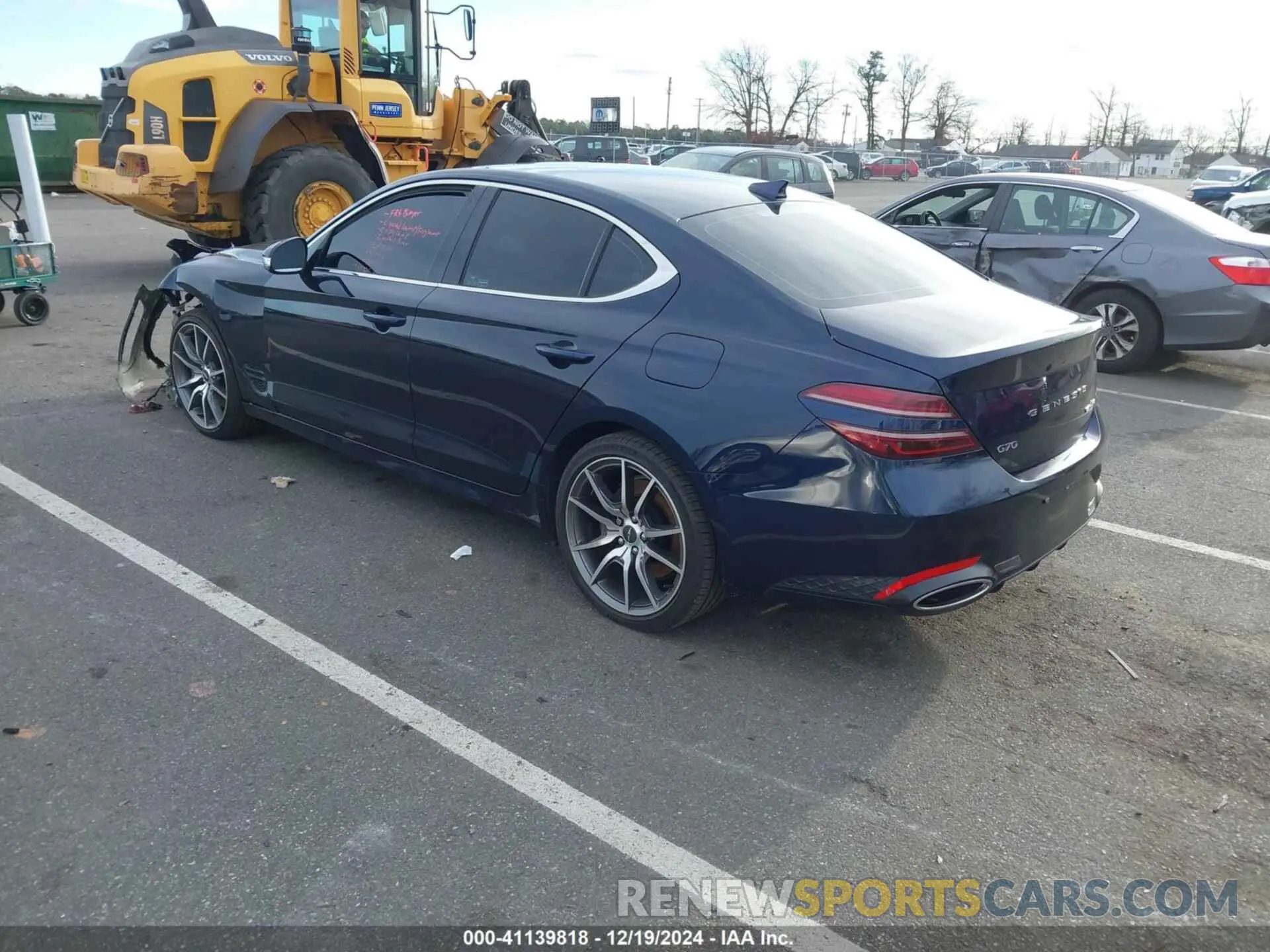 3 Photograph of a damaged car KMTG54TE7NU081644 GENESIS G70 2022