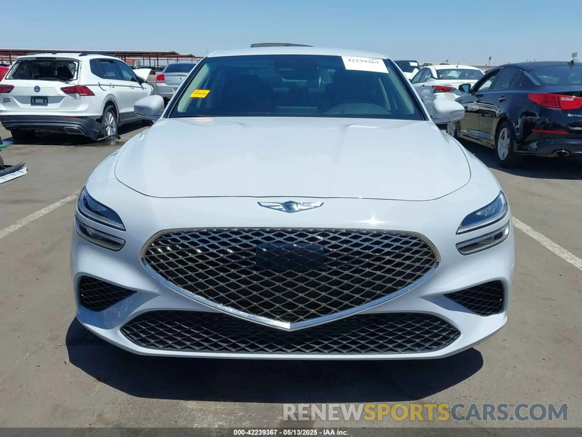 13 Photograph of a damaged car KMTG54TE7NU084771 GENESIS G70 2022