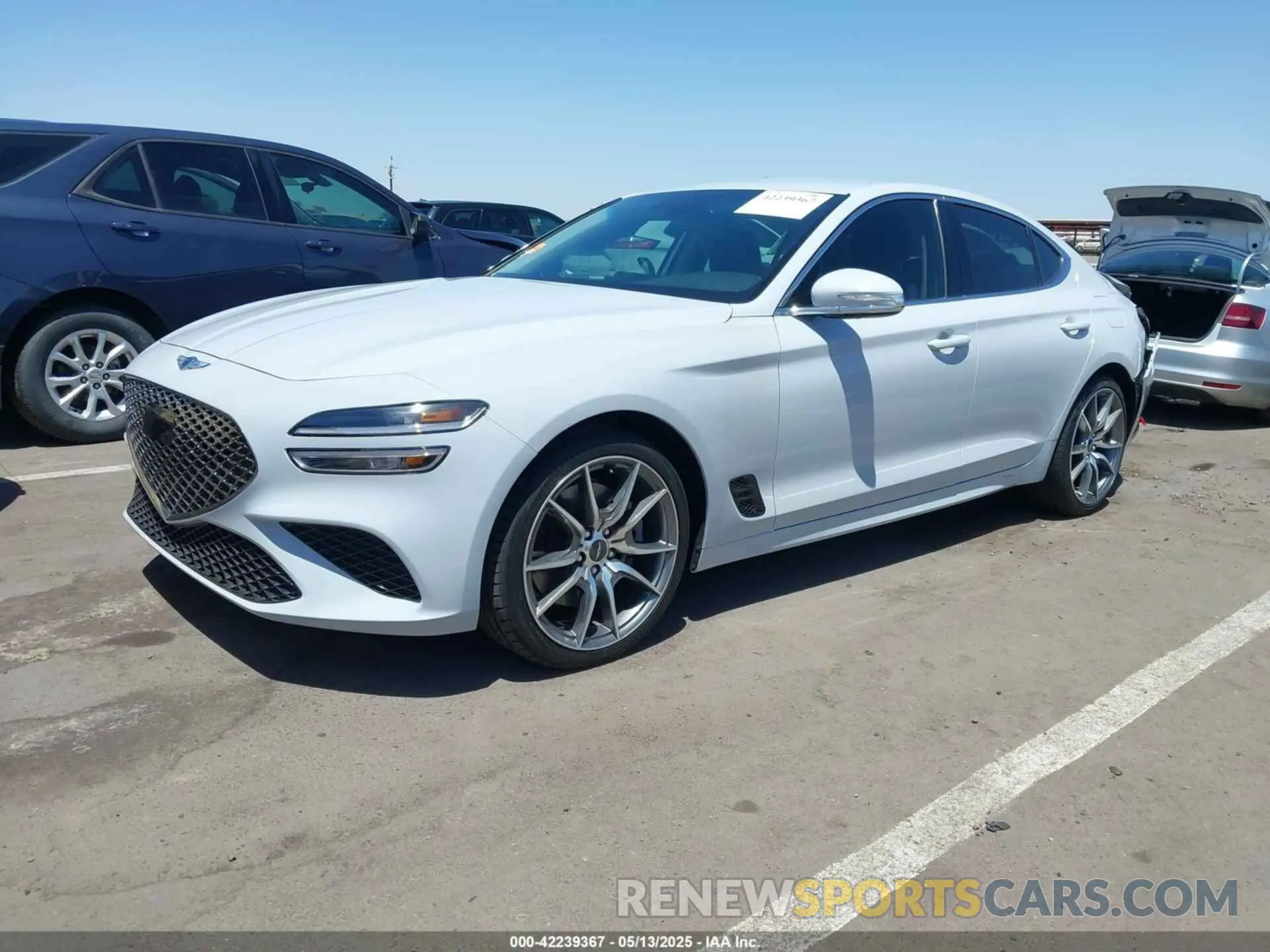 2 Photograph of a damaged car KMTG54TE7NU084771 GENESIS G70 2022