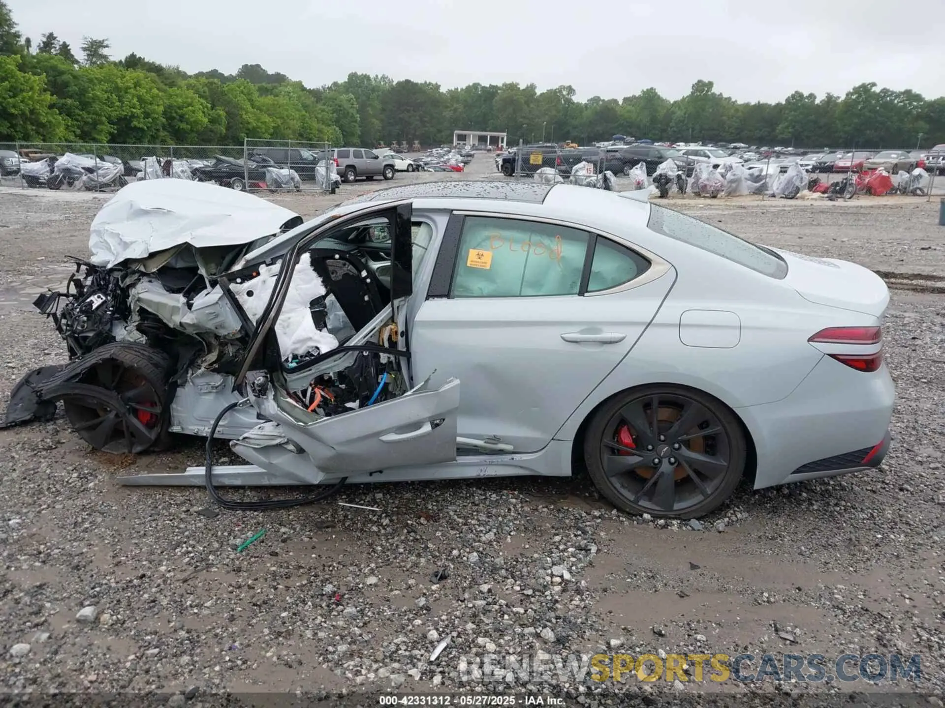 14 Photograph of a damaged car KMTG54TE8NU083094 GENESIS G70 2022