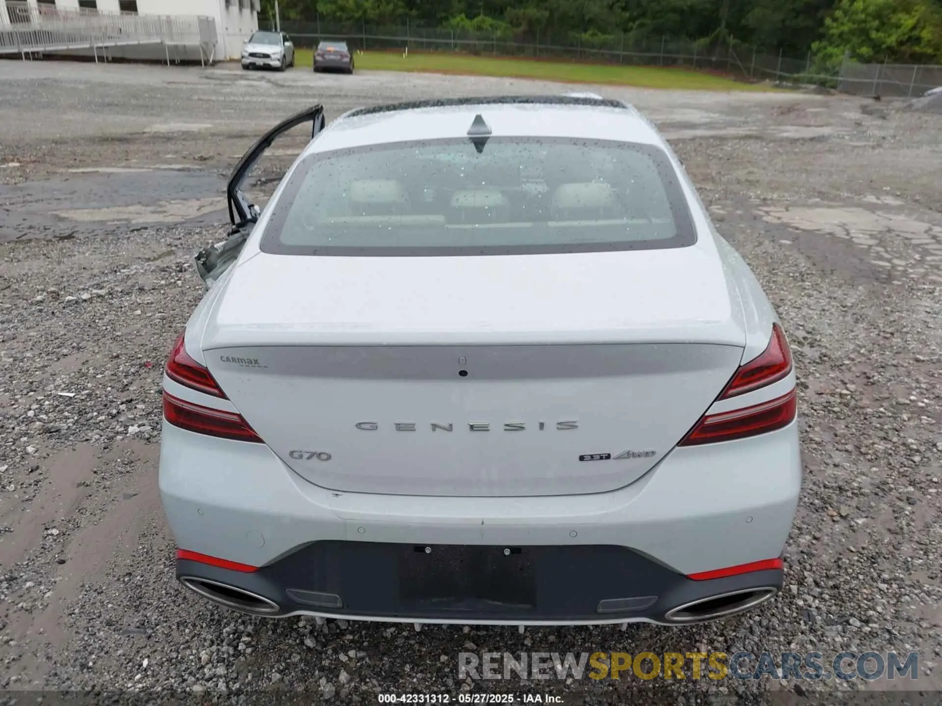 16 Photograph of a damaged car KMTG54TE8NU083094 GENESIS G70 2022