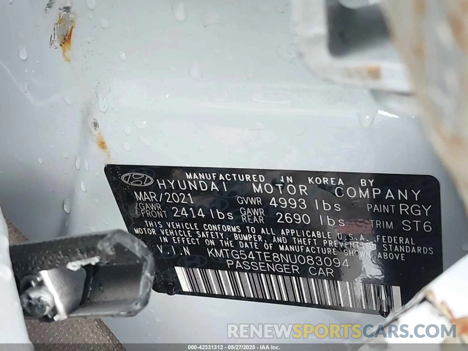 9 Photograph of a damaged car KMTG54TE8NU083094 GENESIS G70 2022