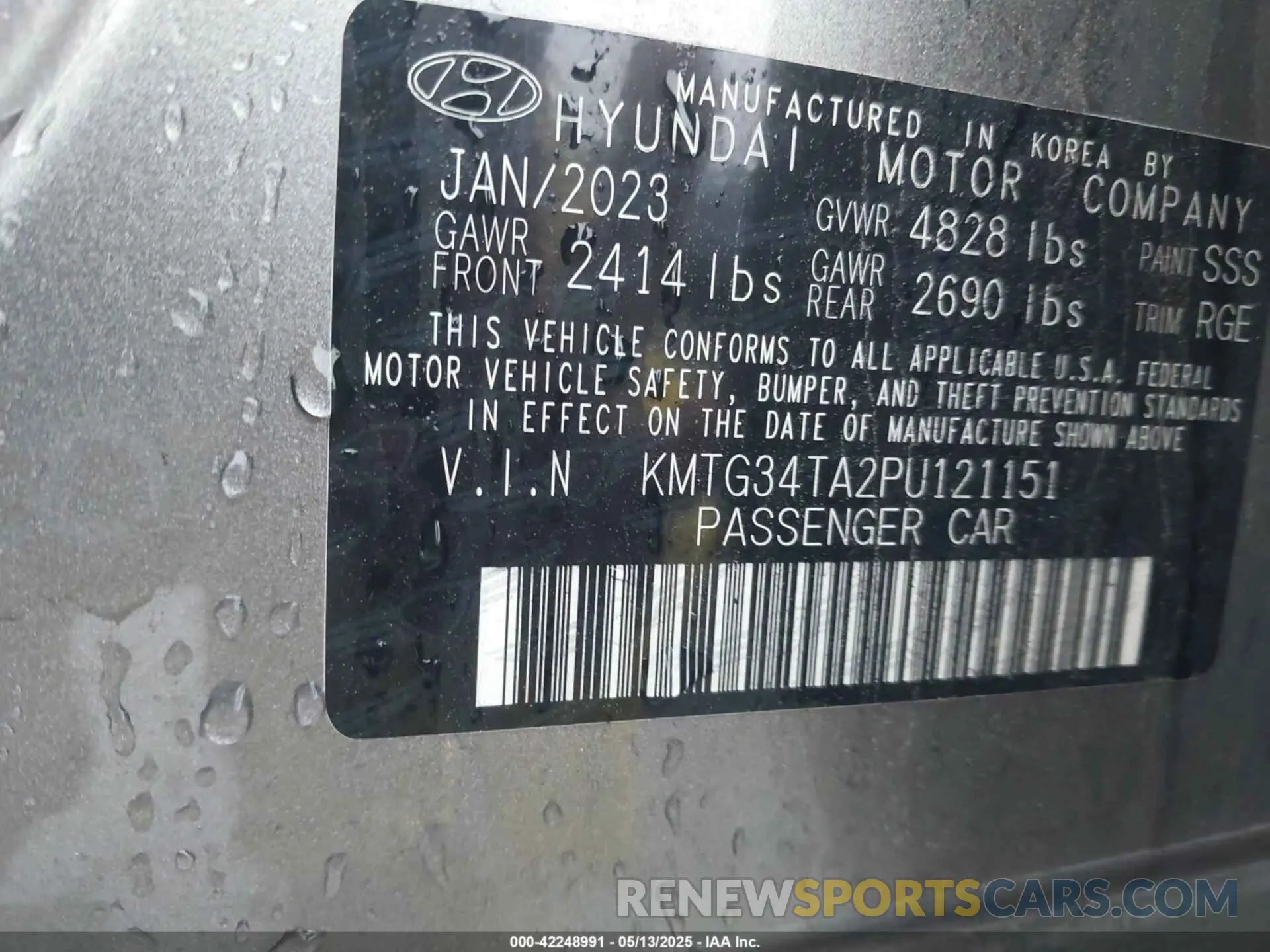 9 Photograph of a damaged car KMTG34TA2PU121151 GENESIS G70 2023