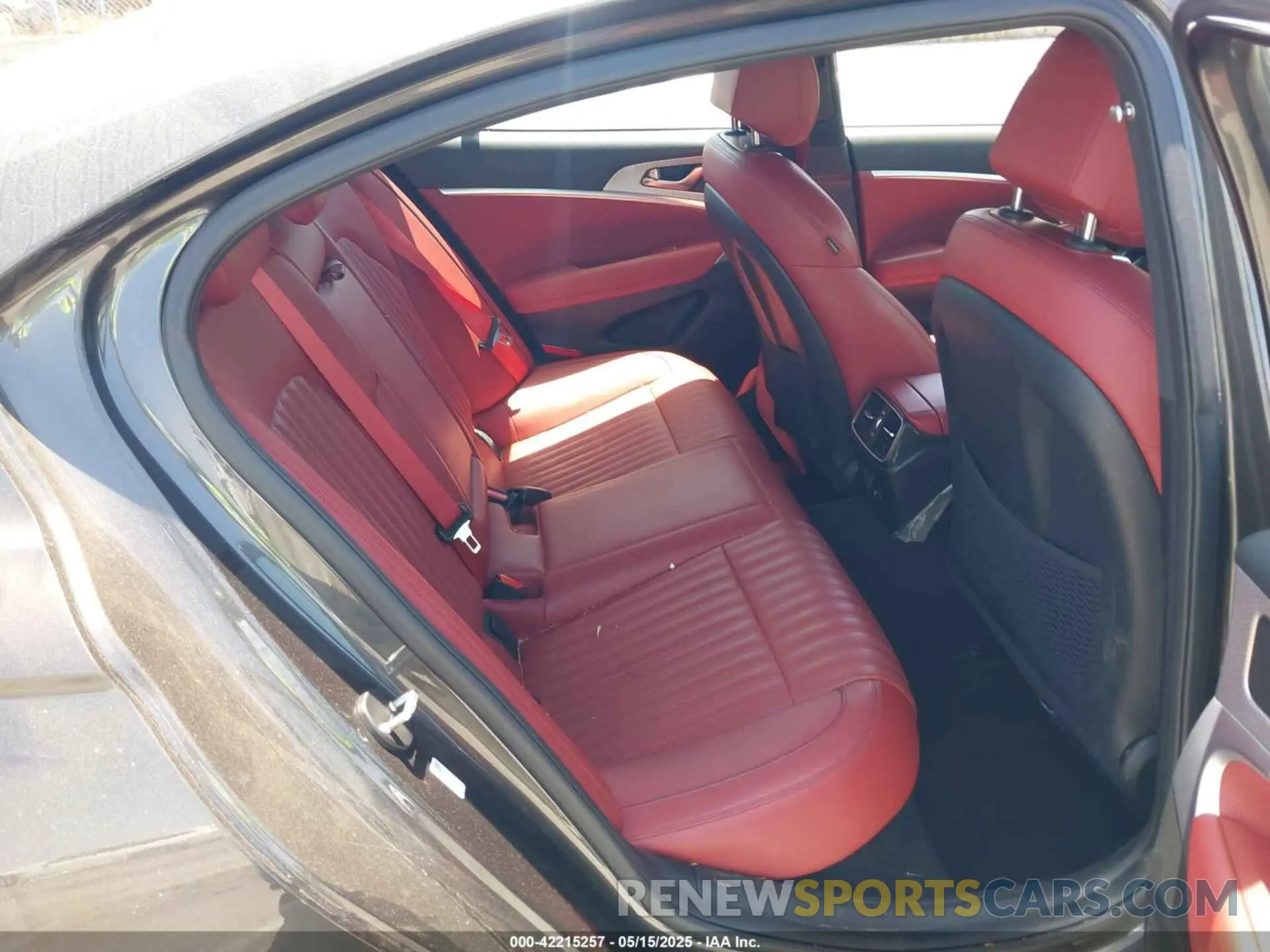8 Photograph of a damaged car KMTG34TA3PU105279 GENESIS G70 2023