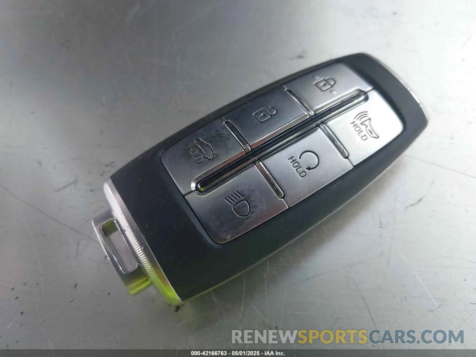11 Photograph of a damaged car KMTG34TA3PU129713 GENESIS G70 2023